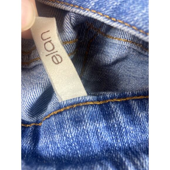 Elan women's denim cutoff distressed shorts size S - Picture 6 of 6